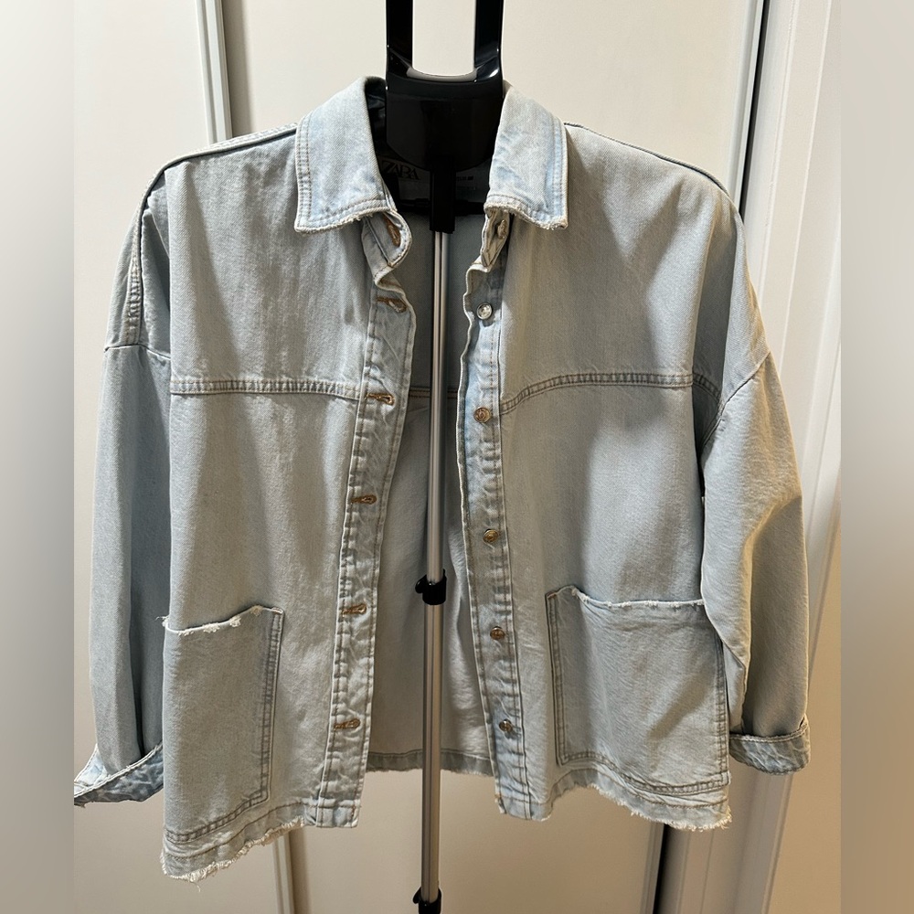 Zara Jeans Jacket Shirt Distressed Oversized Small